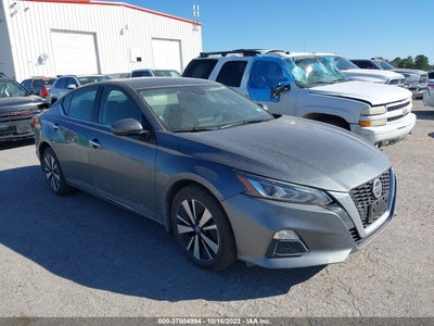 Nissan Altima 2022