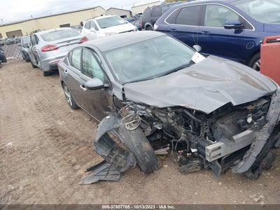 Nissan Altima 2019