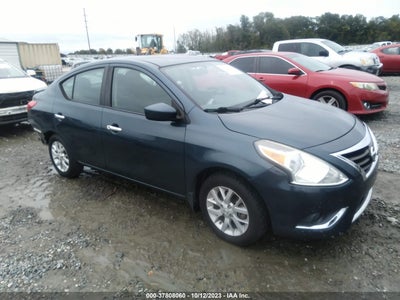 Nissan Versa 2016