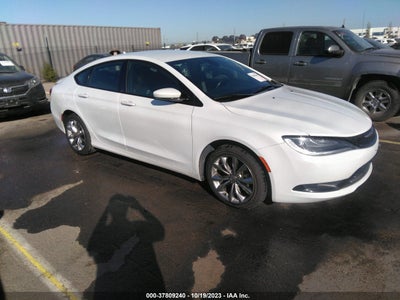 Chrysler 200 2015