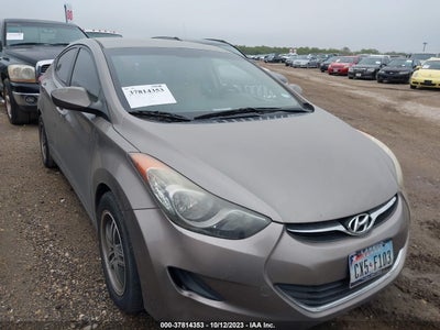 Hyundai Elantra 2012