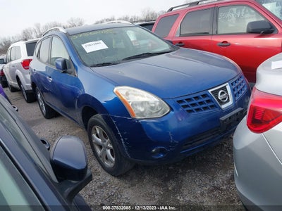 Nissan Rogue 2010