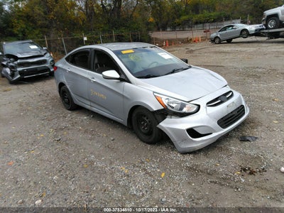 Hyundai Accent 2015