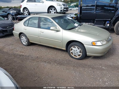 Nissan Altima 1999