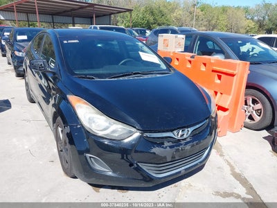 Hyundai Elantra 2011