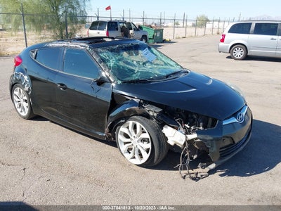 Hyundai Veloster 2013