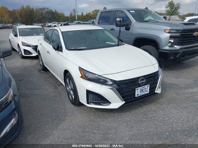 Nissan Altima 2024