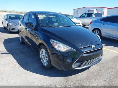 Scion Ia 2016