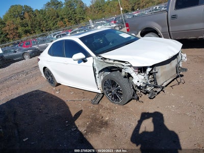 Toyota Camry 2018