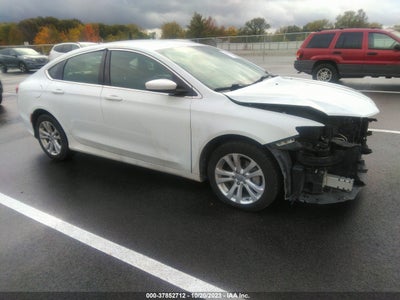 Chrysler 200 2016