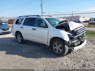 Toyota Sequoia 2017