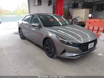 Hyundai Elantra 2023