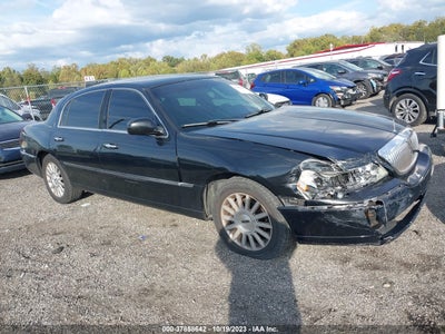 Lincoln Town car 2004