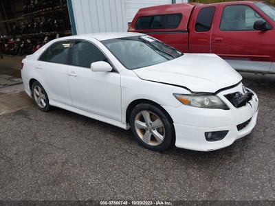 Toyota Camry 2011