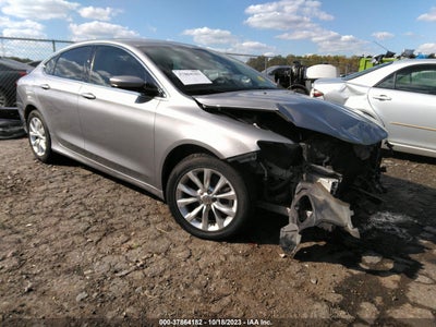Chrysler 200 2015