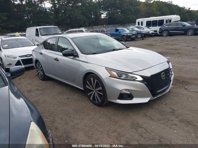 Nissan Altima 2021