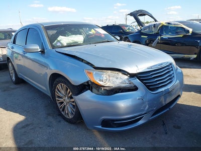 Chrysler 200 2012