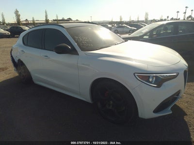 Alfa Romeo Stelvio 2022