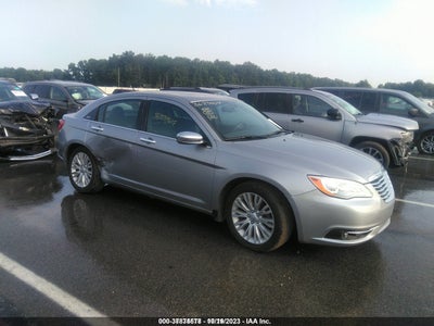 Chrysler 200 2013
