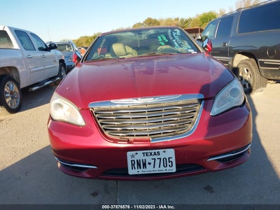 Chrysler 200 2011