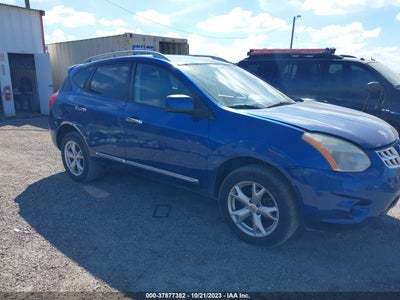 Nissan Rogue 2011