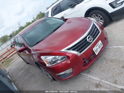 Nissan Altima 2015