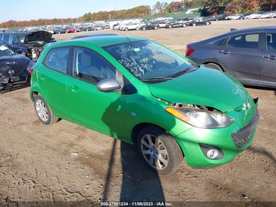 Mazda 2 2011