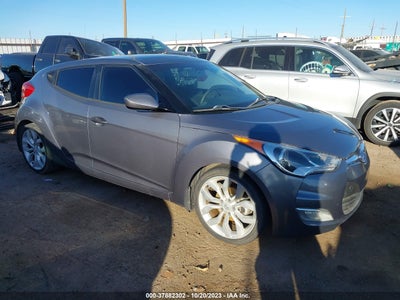 Hyundai Veloster 2013