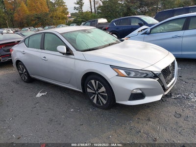 Nissan Altima 2021
