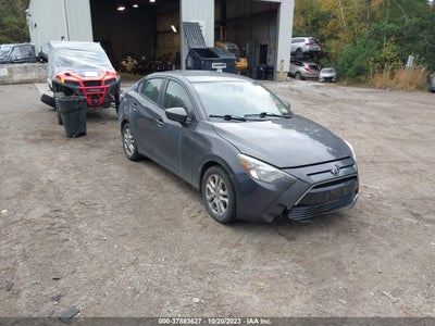 Scion Ia 2016
