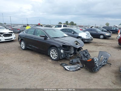 Chrysler 200 2015