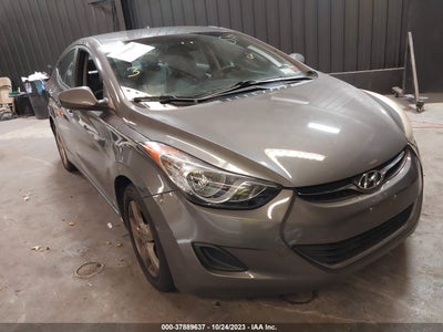 Hyundai Elantra 2011