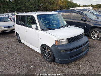 Scion Xb 2004
