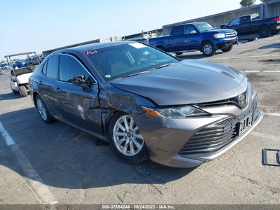 Toyota Camry 2018