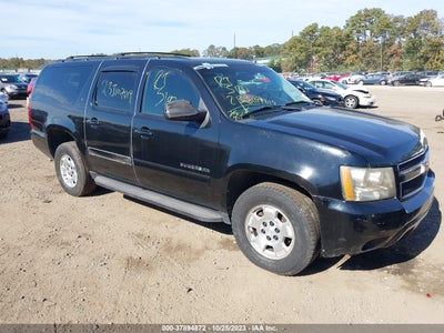 Chevrolet Suburban 2013