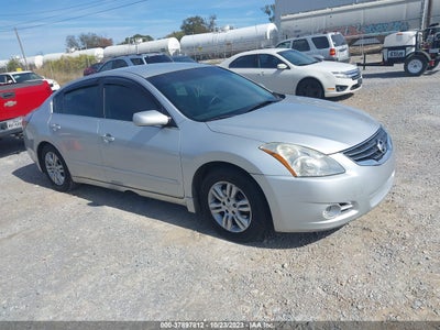 Nissan Altima 2012
