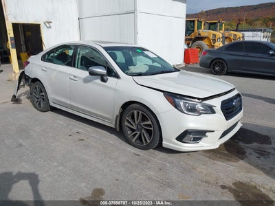 Subaru Legacy 2018