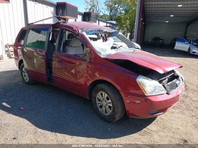 Kia Sedona 2011