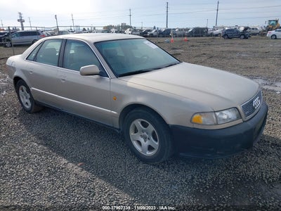 Audi A8 1999