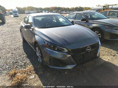 Nissan Altima 2024