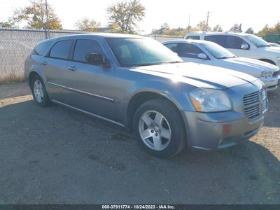 Dodge Magnum 2006