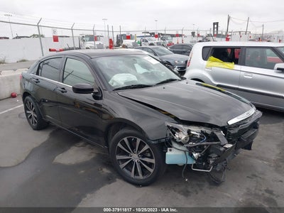 Chrysler 200 2012