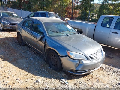 Chrysler 200 2012