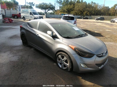 Hyundai Elantra 2012