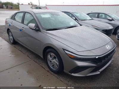 Hyundai Elantra 2024