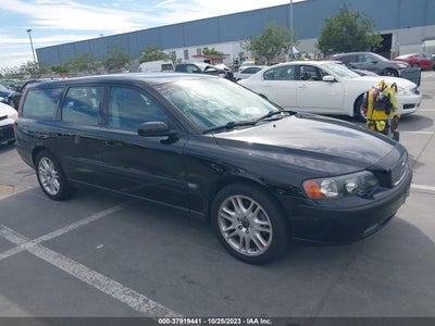 Volvo V70 2004