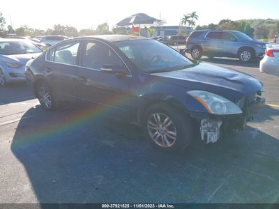 Nissan Altima 2011