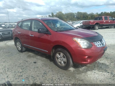 Nissan Rogue select 2015