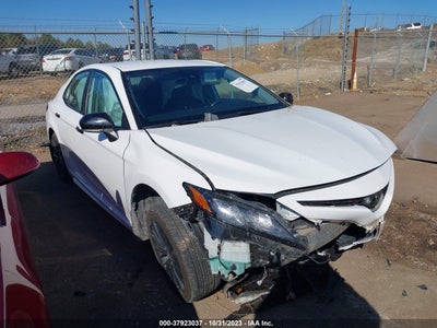 Toyota Camry 2022