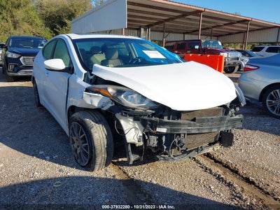 Hyundai Elantra 2016